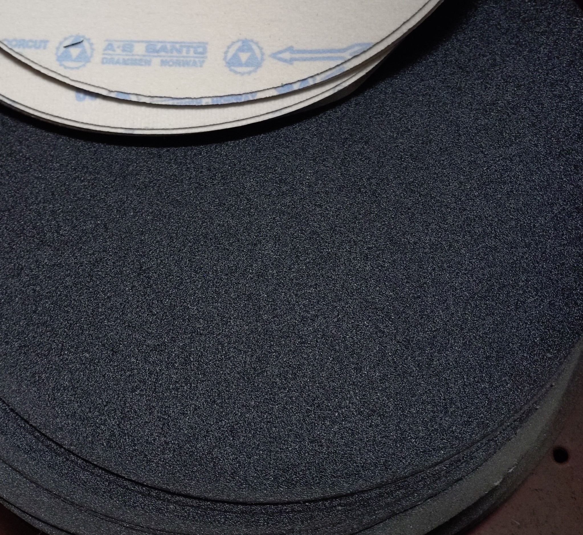 100 of Hook & Loop Sanding Discs 300mm (12
