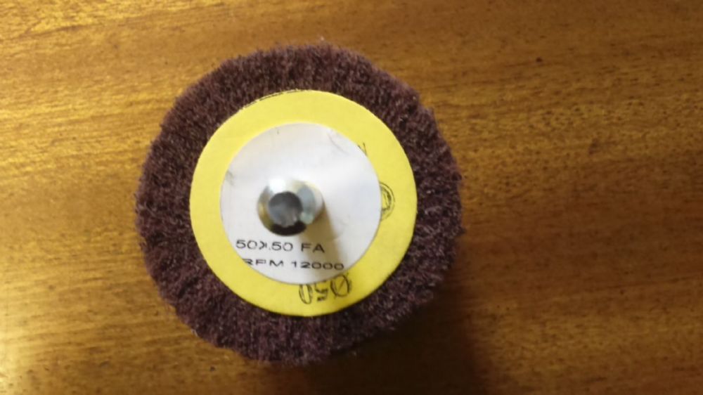 ALUMINIUM OXIDE NON-WOVEN SPINDLE MOUNTED FLAP WHEEL