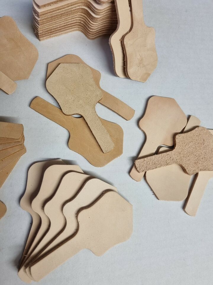 Leather Key Fob Blanks - Nat. Veg. Tan - Shield (25)