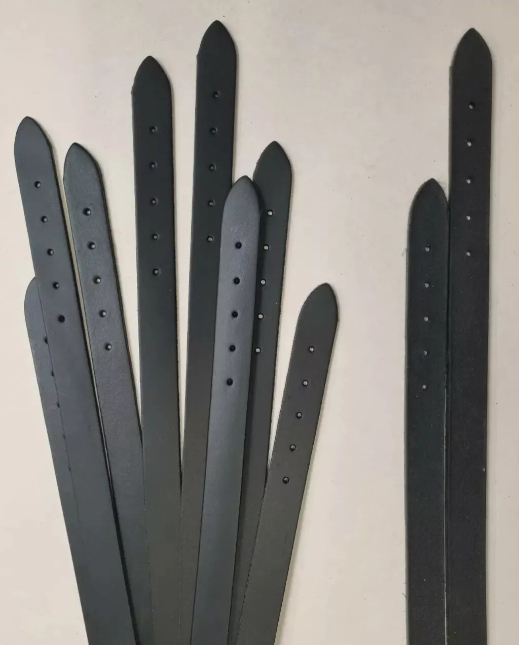 Pack of 10 Leather Straps/Collars/Choker Blanks with Holes 24 x 1 (Black)